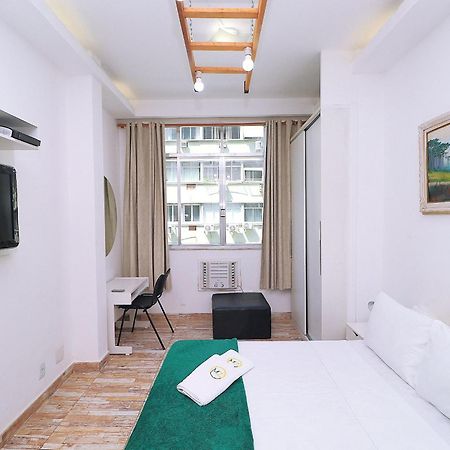 Studio Para 4 Pessoas Com Vista Mar Em Copacabana Ріо-де-Жанейро Екстер'єр фото